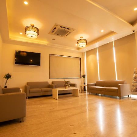 Grand Arcadia Hotel Tiruchirappalli Ngoại thất bức ảnh